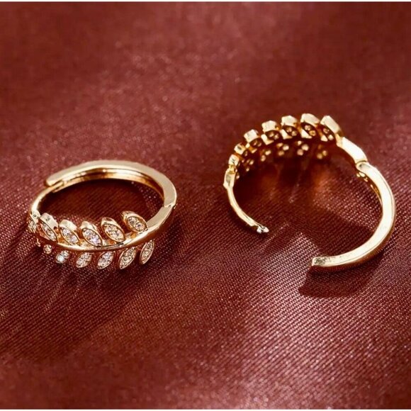 Gold Leaf Sparkle Hoop Earrings - Picture 2 of 4